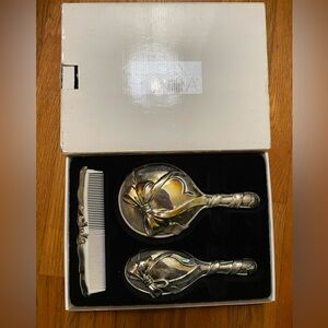 Studio Nova x Godinger Silver Plated Vanity Set 3 Piece Hand Mirror Brush Comb